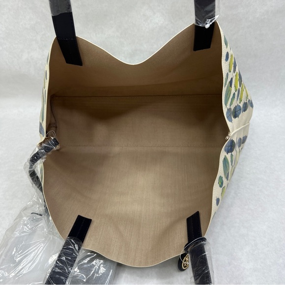 TORY BURCH Kerrington East-West Tote - Multi Beetle Print - 32139760 - Picture 8 of 10